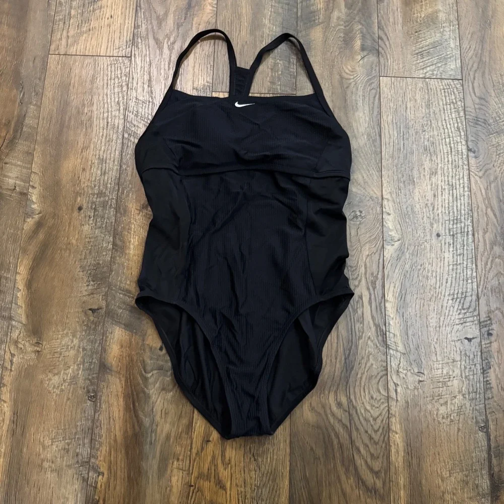 Nike Womens XL One Piece Swimsuit Black Ribbed Racerback Shelf Bra Cutout Back